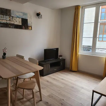 Apartment Spacieux 2 Chambres, Lumineux Bar-le-Duc