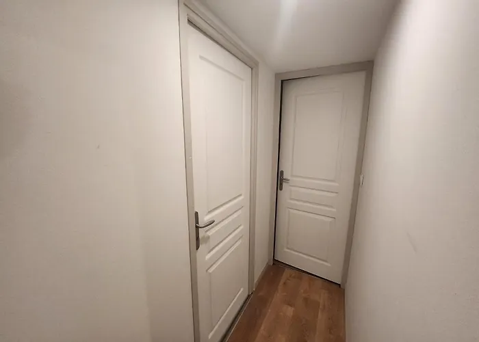 Spacieux 2 Chambres, Lumineux Apartmán *