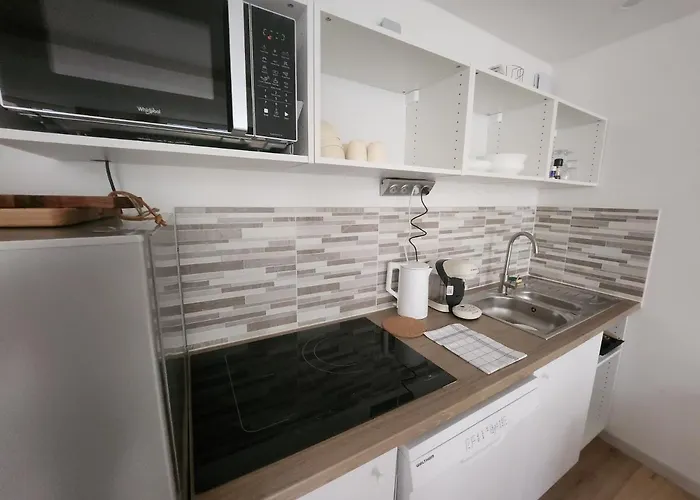 Spacieux 2 Chambres, Lumineux Apartmán